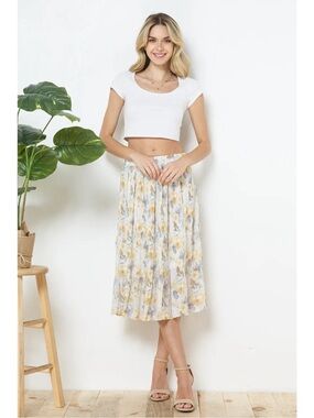 NWT Textured Floral Midi Skirt - 254-256